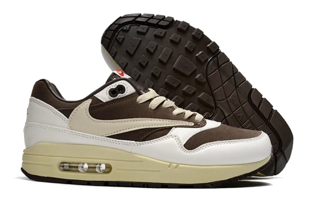 Baskets Nike Air Max 1 X Travis Scott
