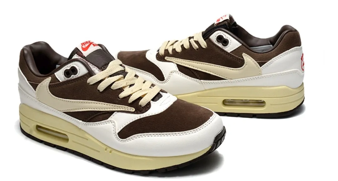 Baskets Nike Air Max 1 X Travis Scott